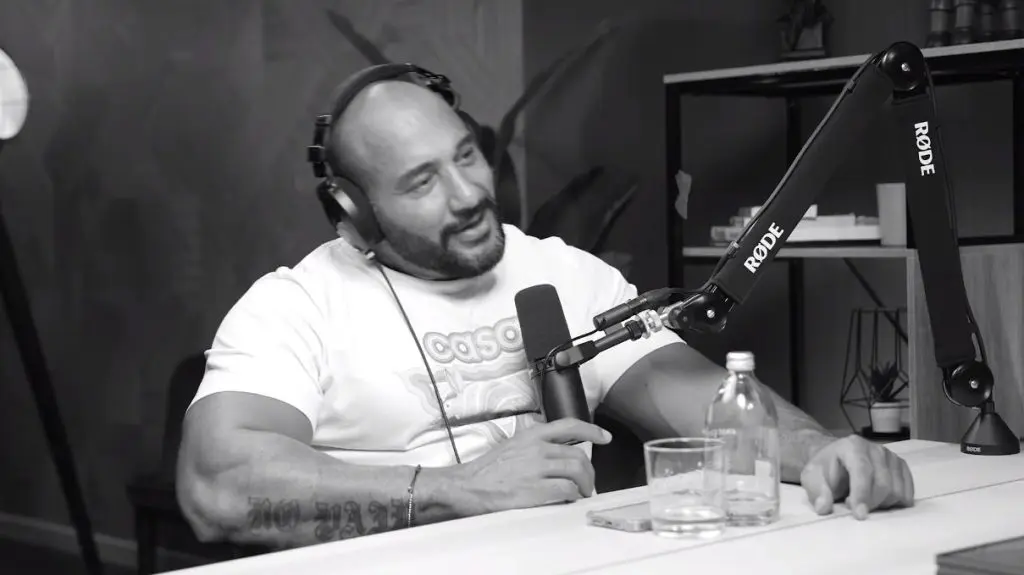 Kamel Tatouage Fortune, Salaire & Carrière - LaCélébrité