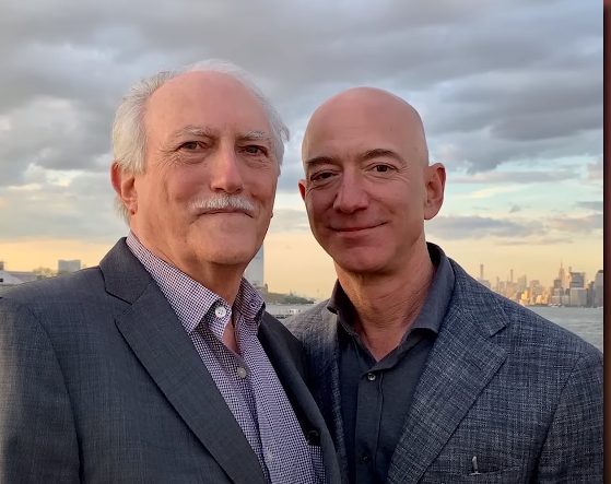 Jeff Bezos Débuts de carrière