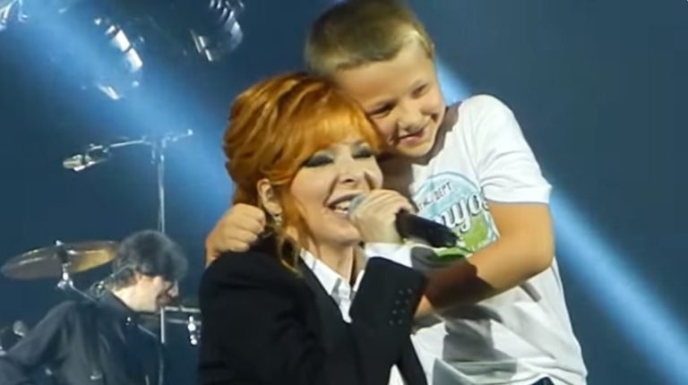 Quel âGe A Le Fils De Mylène Farmer & Père - LaCélébrité