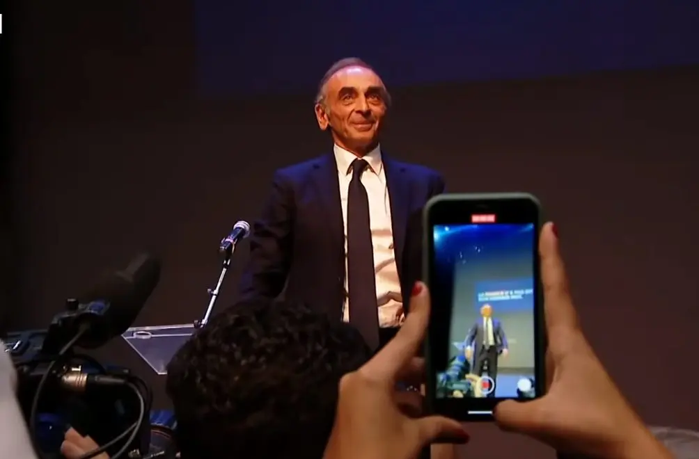 Michaël Zemmour Parents : Éric Zemmour, Mylène Chichportich