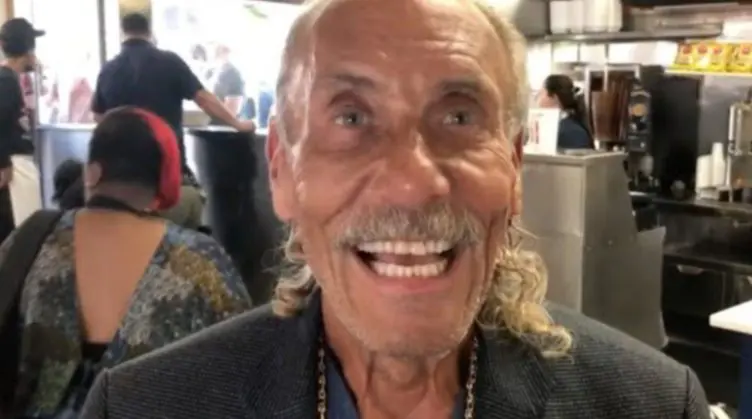 Literarische Aktivitäten und Philanthropie