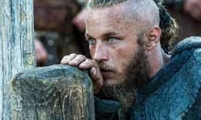 Travis Fimmel Couple