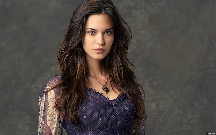 Odette Annable Taille