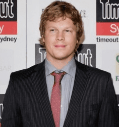 Luke Ford Taille